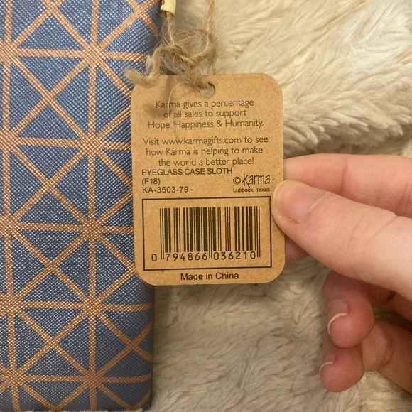 Sloth Eyeglass Case - Picture 4 of 5